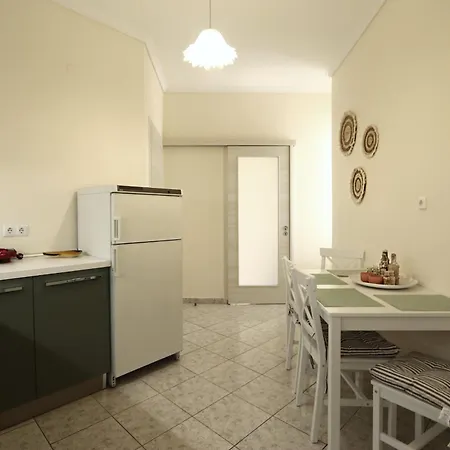 Isalos House